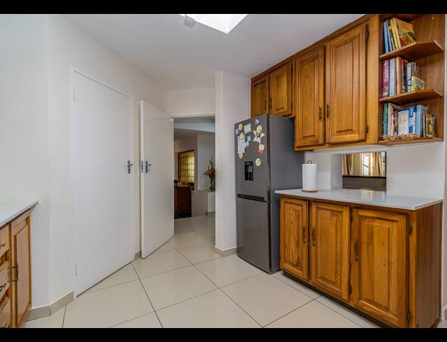 4 BEDROOM FREESTANDING FOR SALE IN EDENBURG